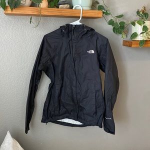 North face weather proof windbreaker !